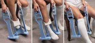 Το ντύσιμο κάλτσες συμπίεσης
